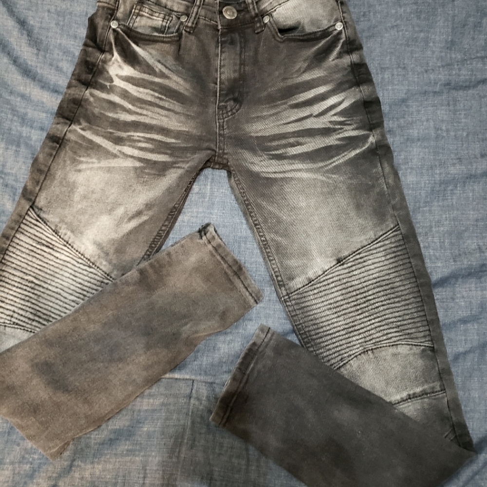 Mens size 28 motto jeans